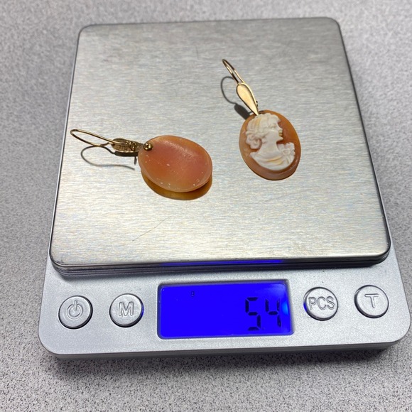 Vintage Italian Gold Cameo Earrings Oval Carved Shell Woman Face Dangle Old - Picture 9 of 9